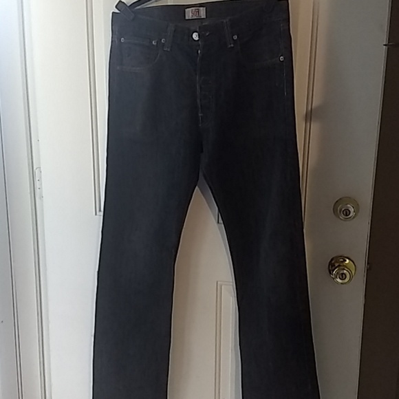 Levi's 501 - Picture 1 of 5